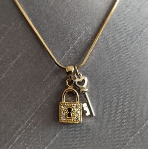 🔐 Vintage Gold Lock & Silver Key Necklace 🔐